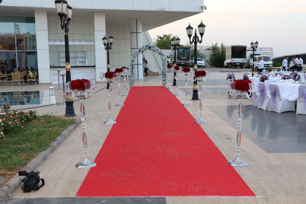 Hotel Wyndham Garden Diyarbakır Esterno foto