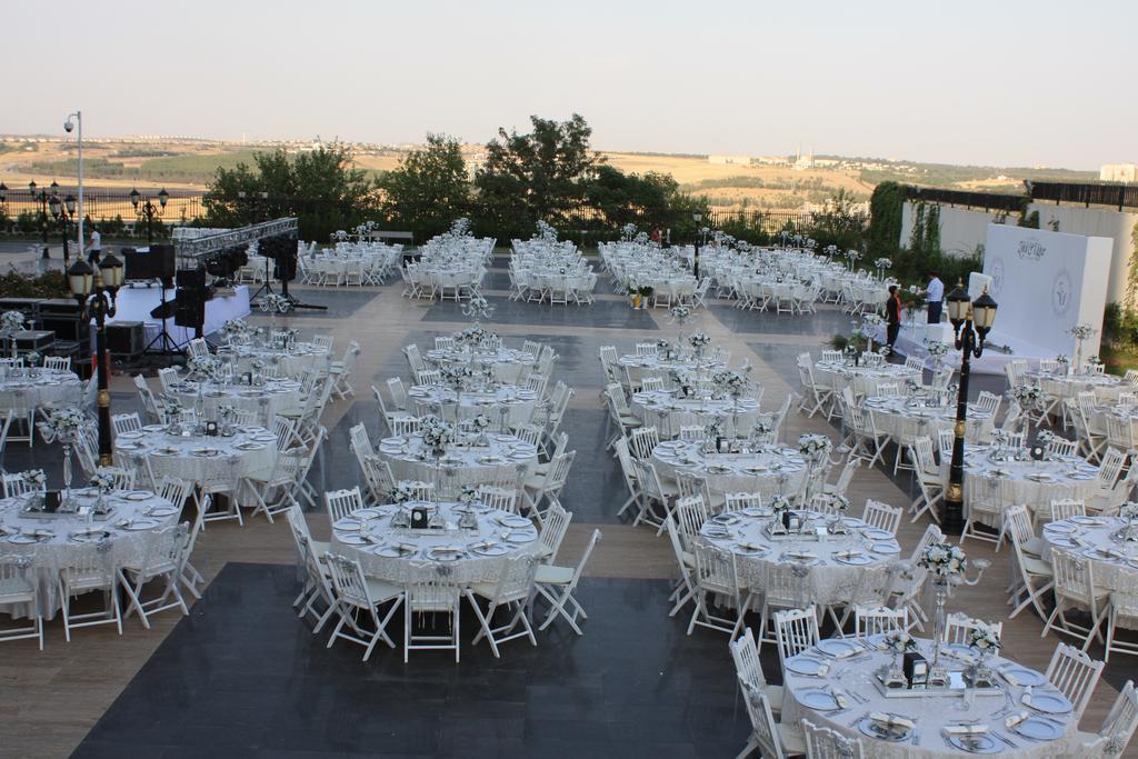Hotel Wyndham Garden Diyarbakır Esterno foto