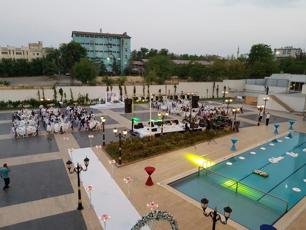 Hotel Wyndham Garden Diyarbakır Esterno foto